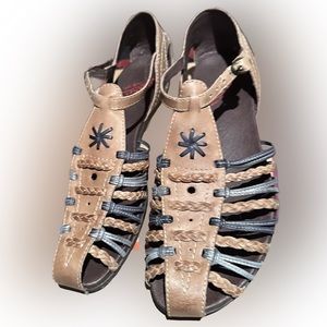 Pikolinos Leather Sandals